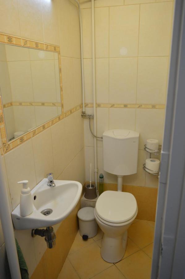 Belvárosi Apartman Pécs Esterno foto
